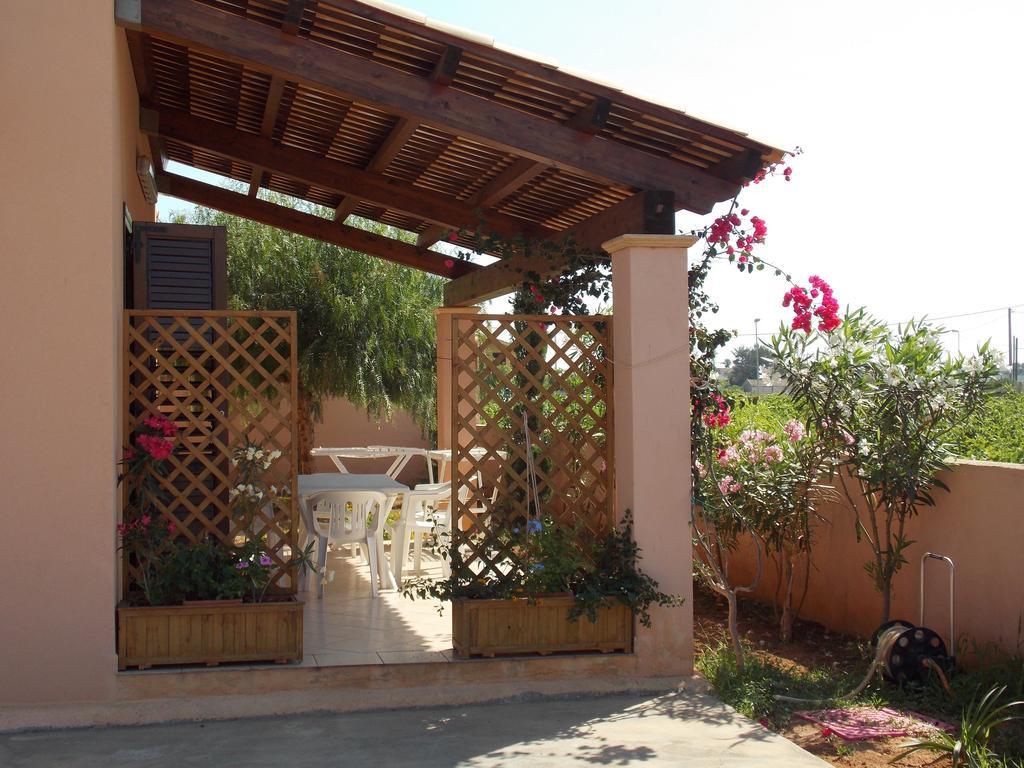 Marsala Casa Vacanza Villetta Ruang foto